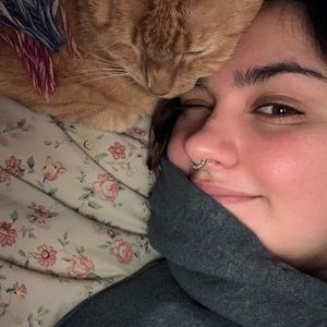 Meet your Posher, Emma